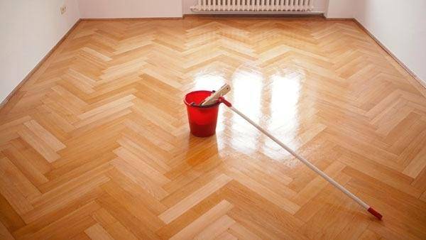 vinaigre huile essentiel nettoyage parquet